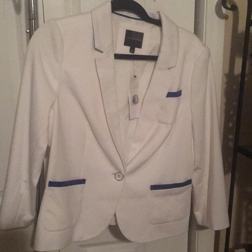 White Blazer With Blue Trimming
